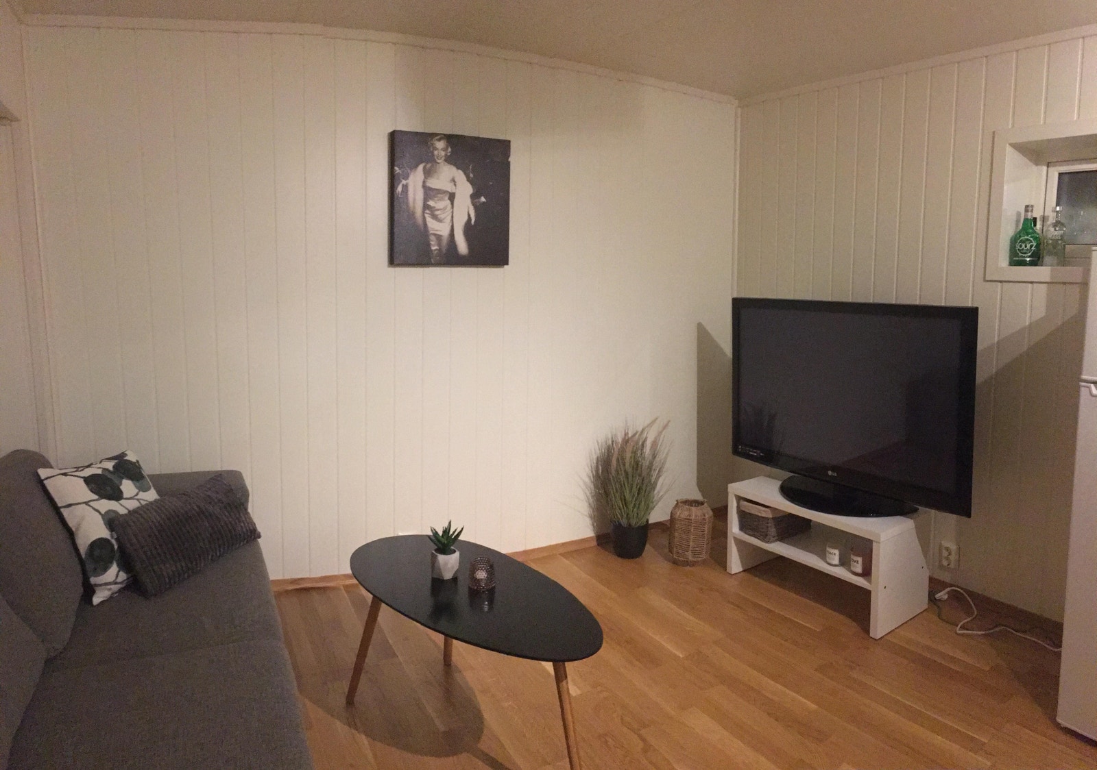 Møblert stue Galleribilde