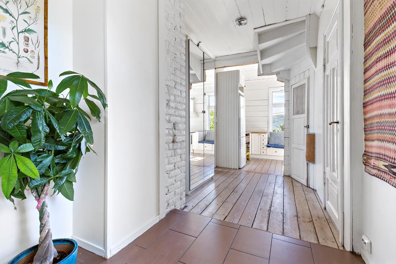 Gang i 1. etasje. Galleribilde