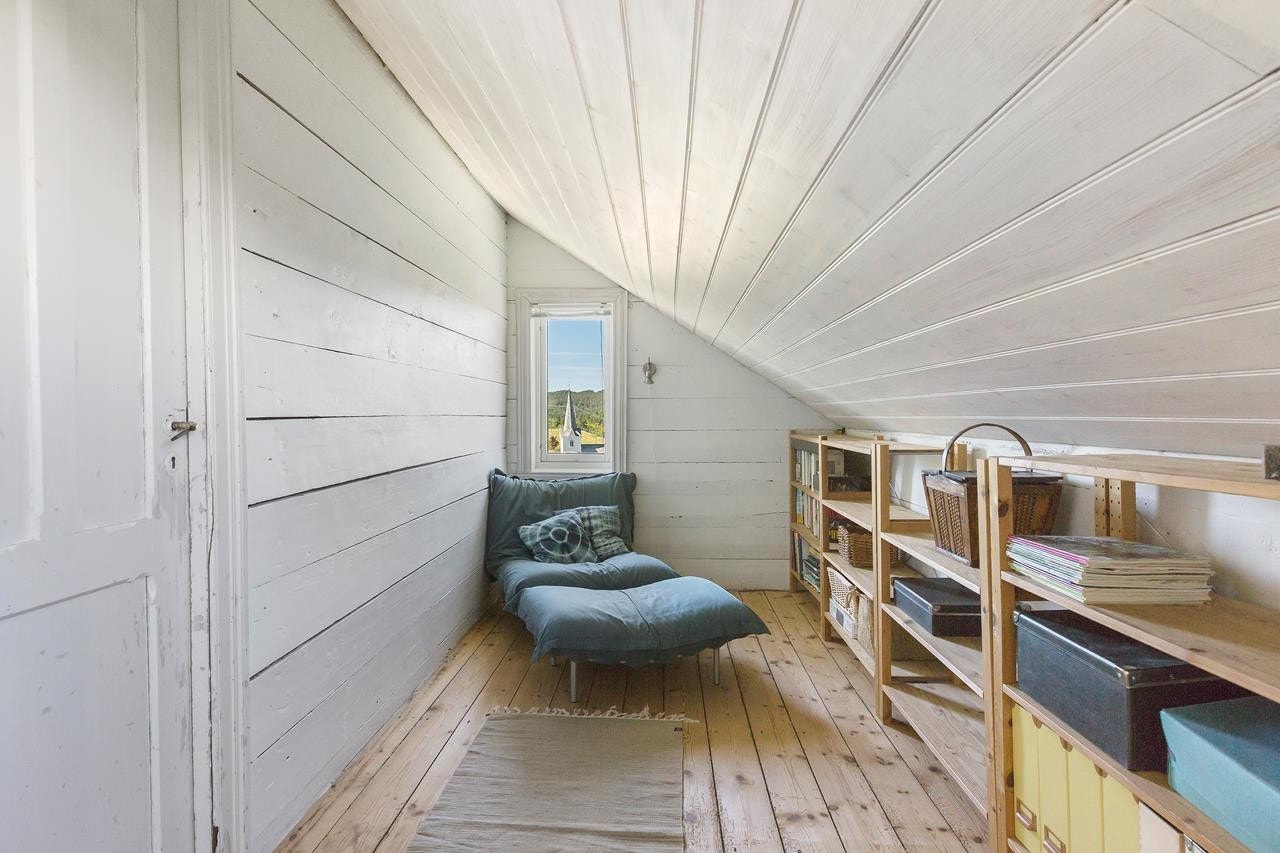 Loftstue. Her kan man også nyte den herlige utsikten. Galleribilde