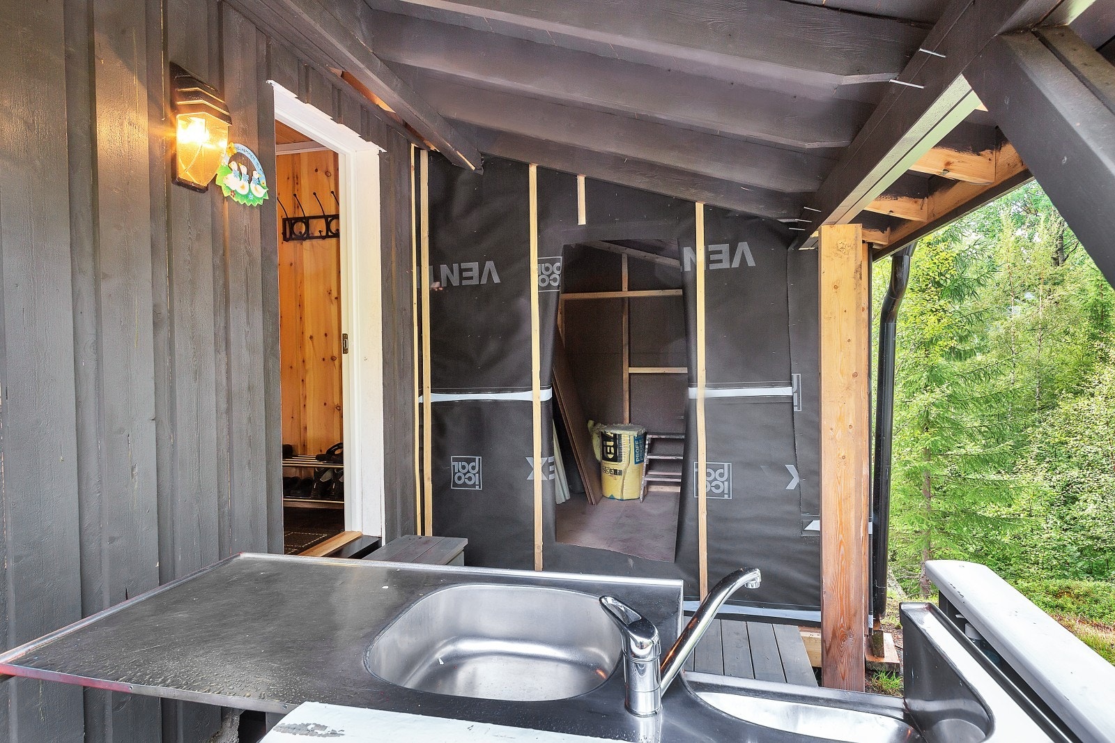 Uferdig tilbygg. Fremtidig baderom eller annet. Galleribilde