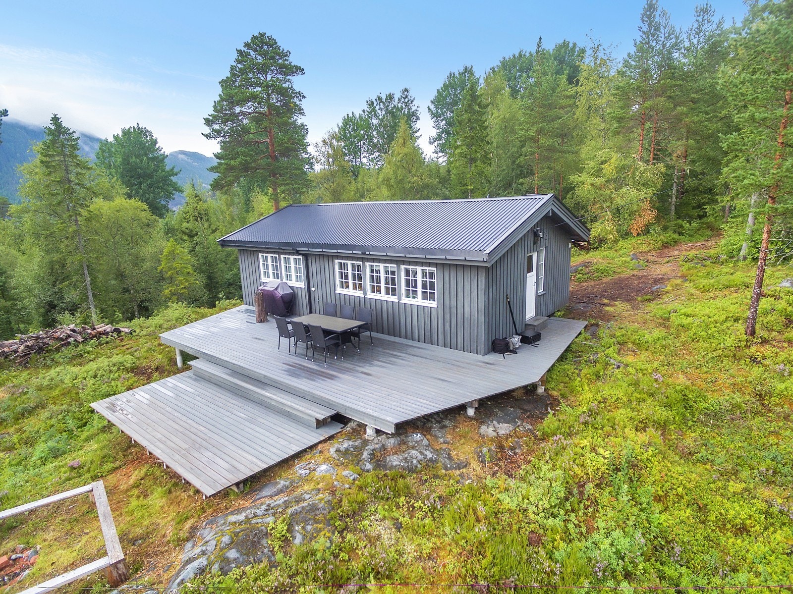 Eiendommen har gode lys- og solforhold. Galleribilde