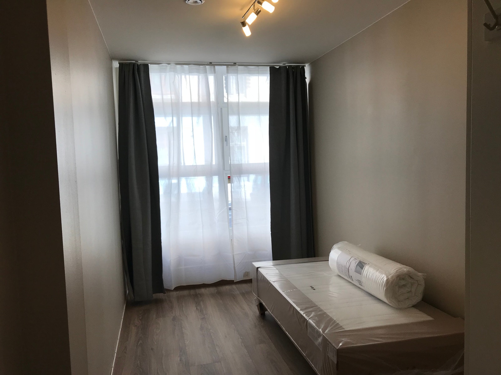 Rom 4: utleid (kvinne, 35 år) Galleribilde