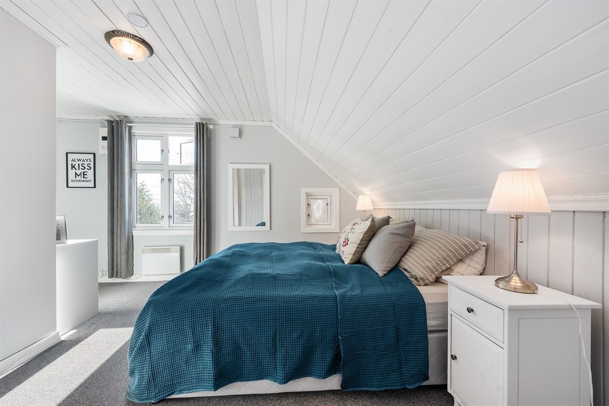 Boligen har to soverom i andre etasje. Galleribilde