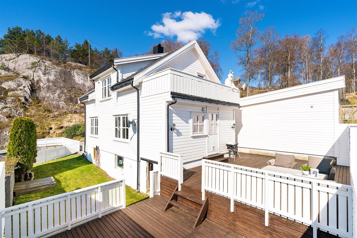 Flotte terrasser med adkomst fra stuen Galleribilde