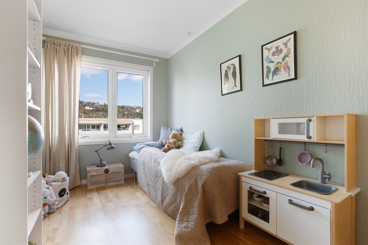 Soverom 2 egner seg fint som f.eks. barnerom, gjesteværelse eller kontor. Galleribilde