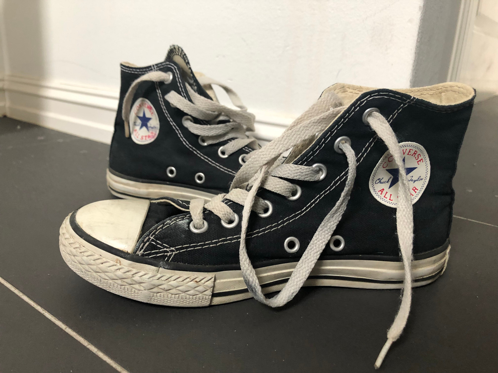 Converse sko høye str 33,5 | FINN.no