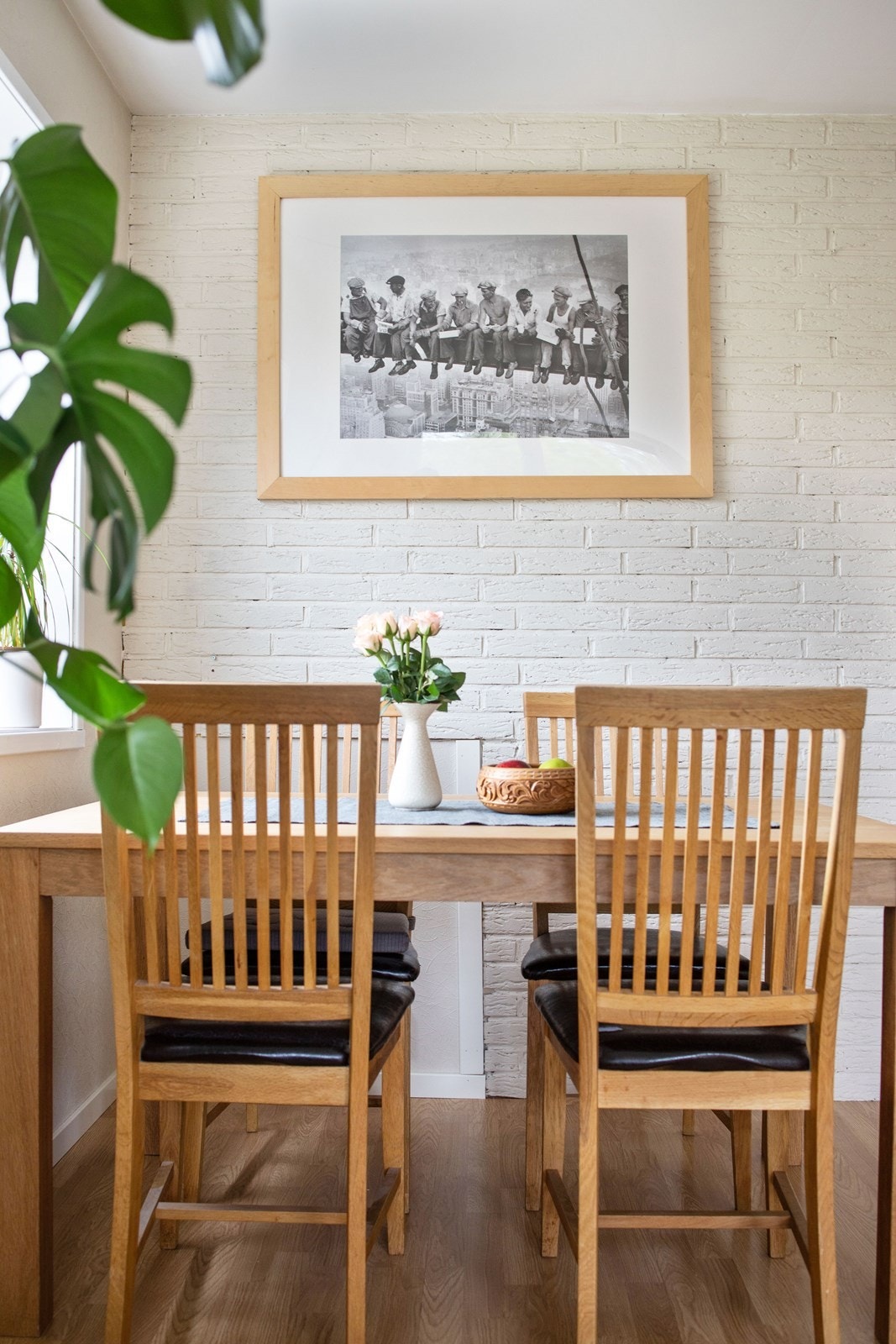 Spisegruppe. Galleribilde