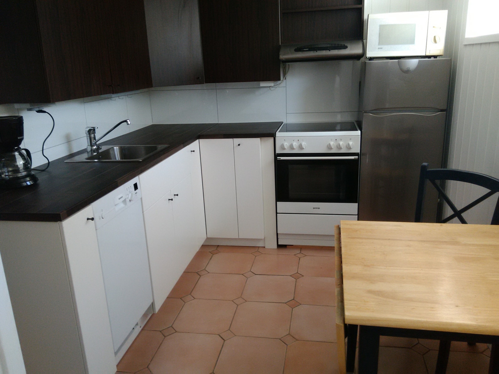 Kjøkken m/ kjøkkenutstyr. Galleribilde