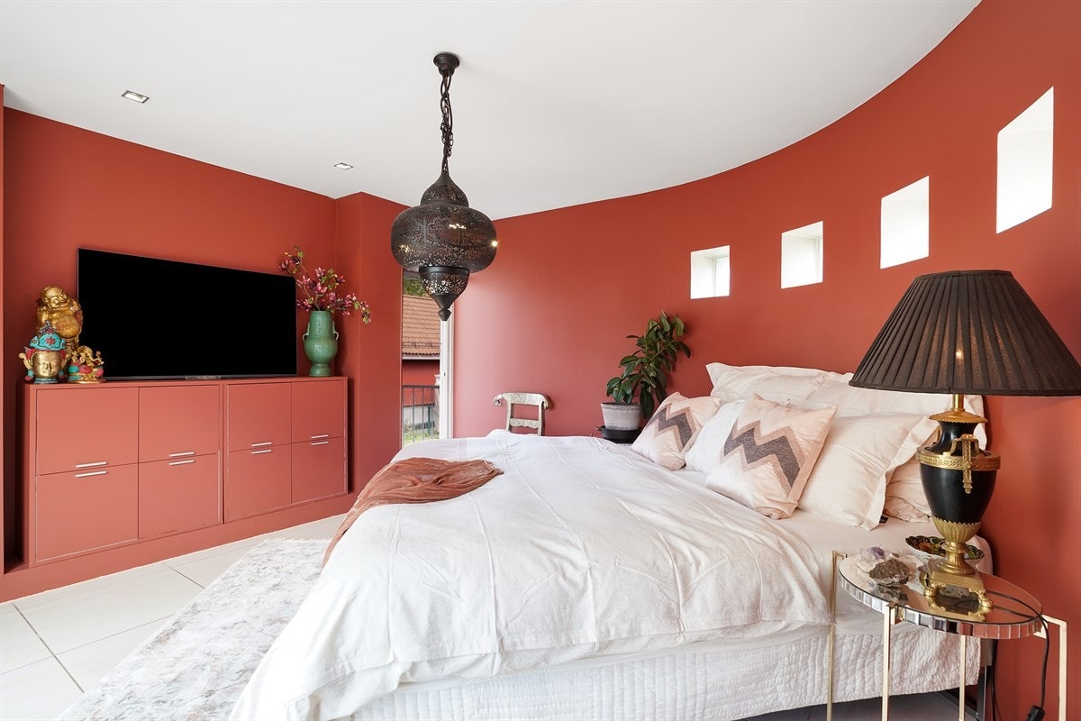 Masterbed har utgang til egen balkong. Galleribilde