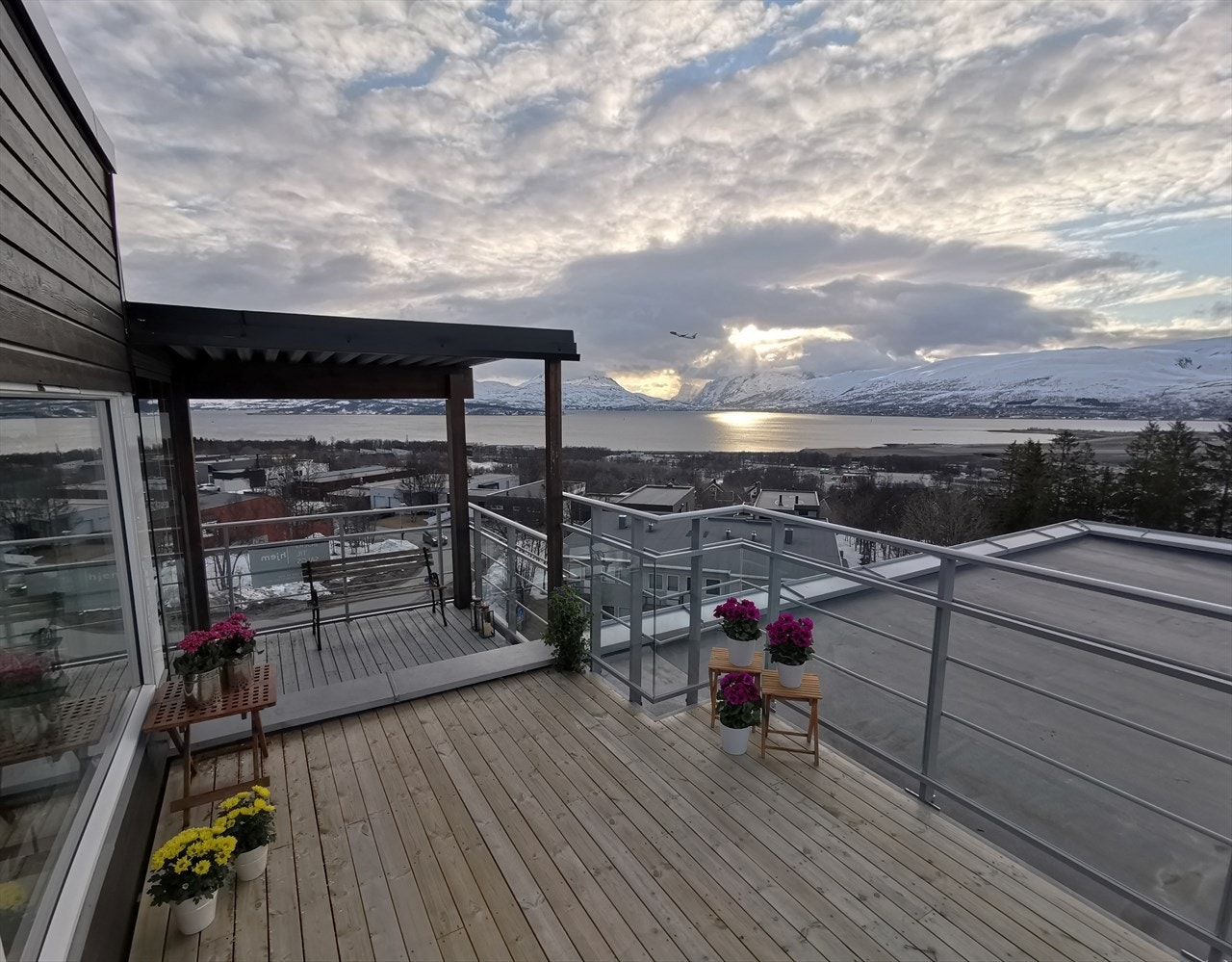 Stor veranda mot vest Galleribilde