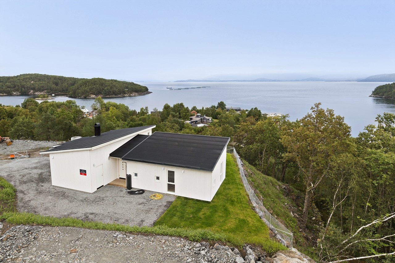 Innløpet til Ålfjorden Galleribilde