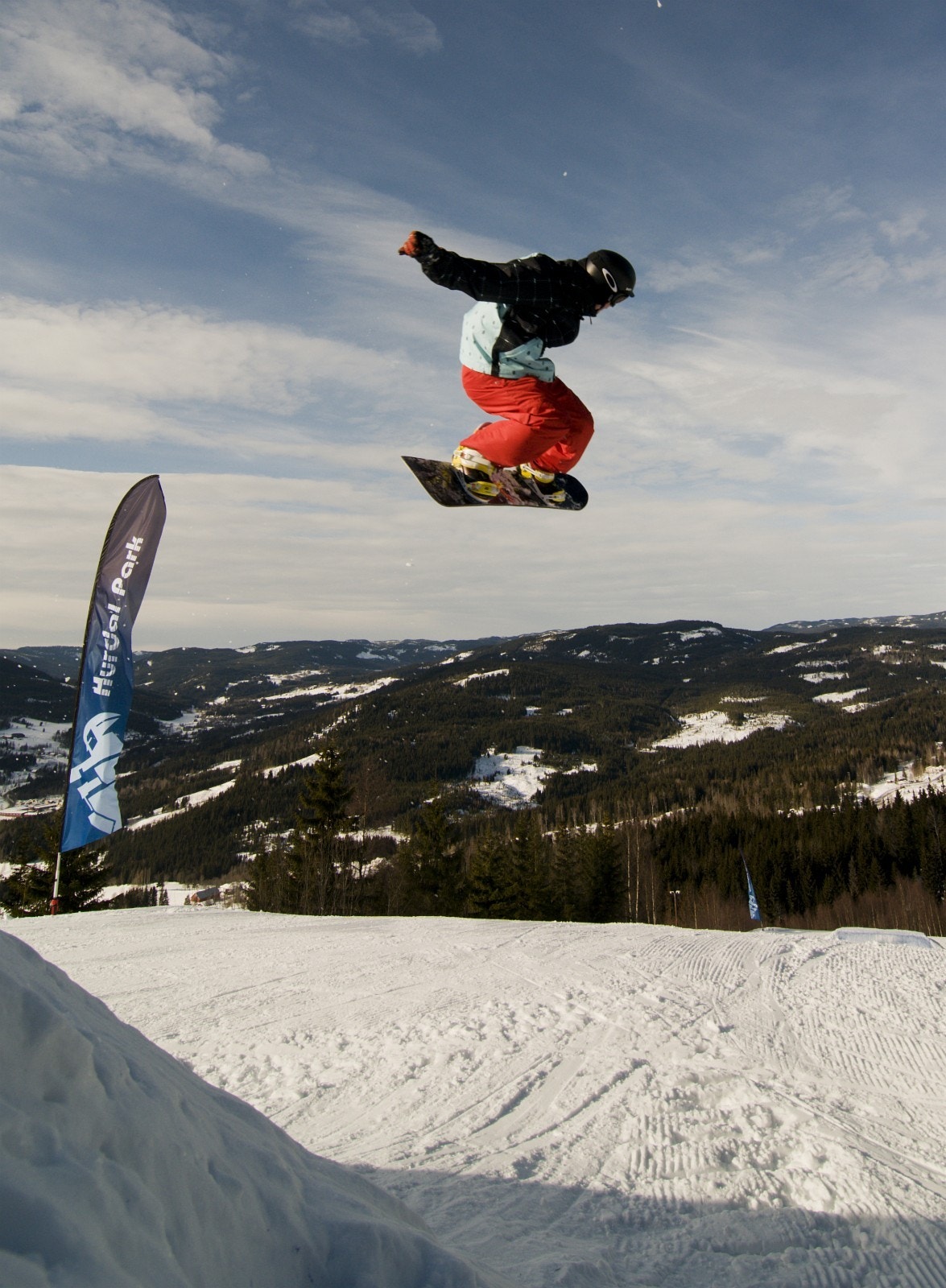Hurdal Skisenter med flott alpinanlegg ligger bare en halv times biltur fra Lygna Galleribilde