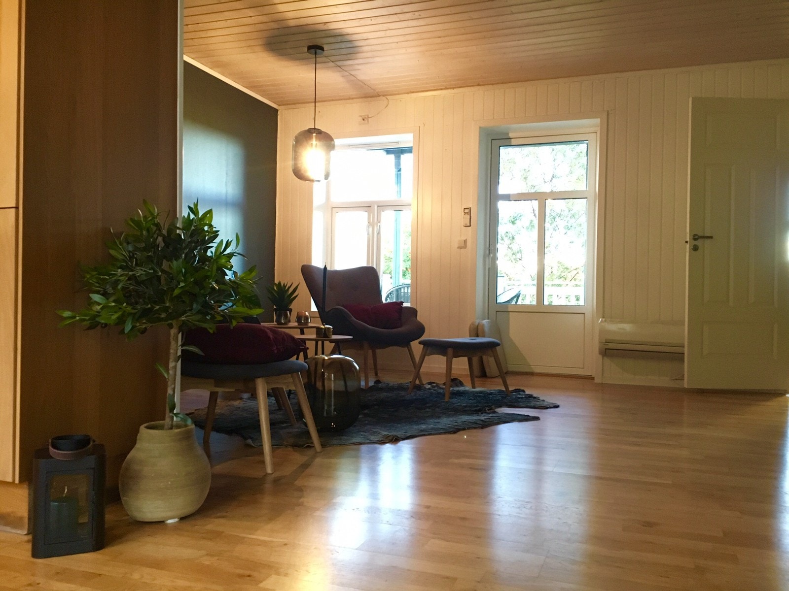 Åpen løsning mellom kjøkken og stue Galleribilde