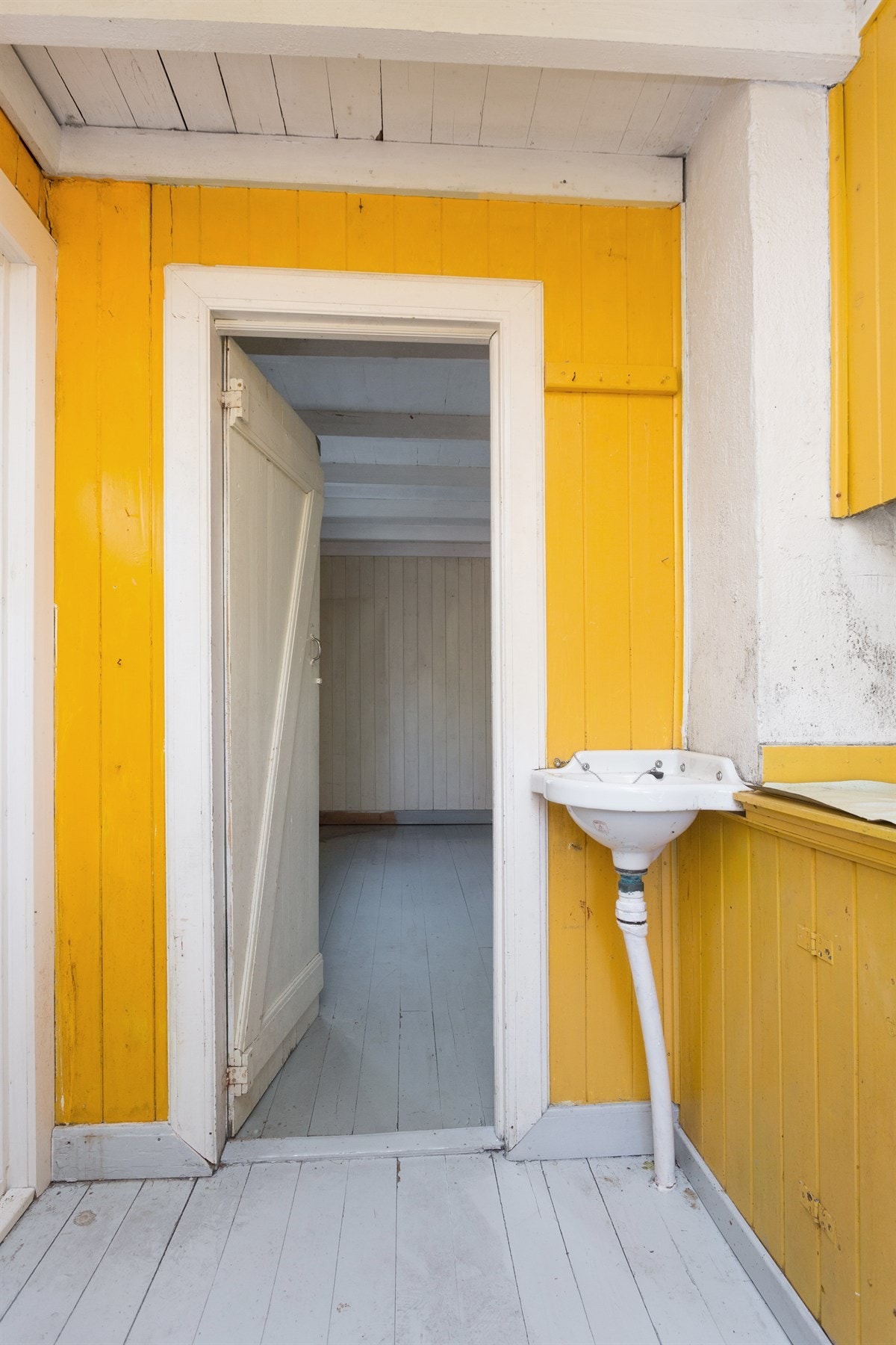 Fra del av kjøkkenet Galleribilde