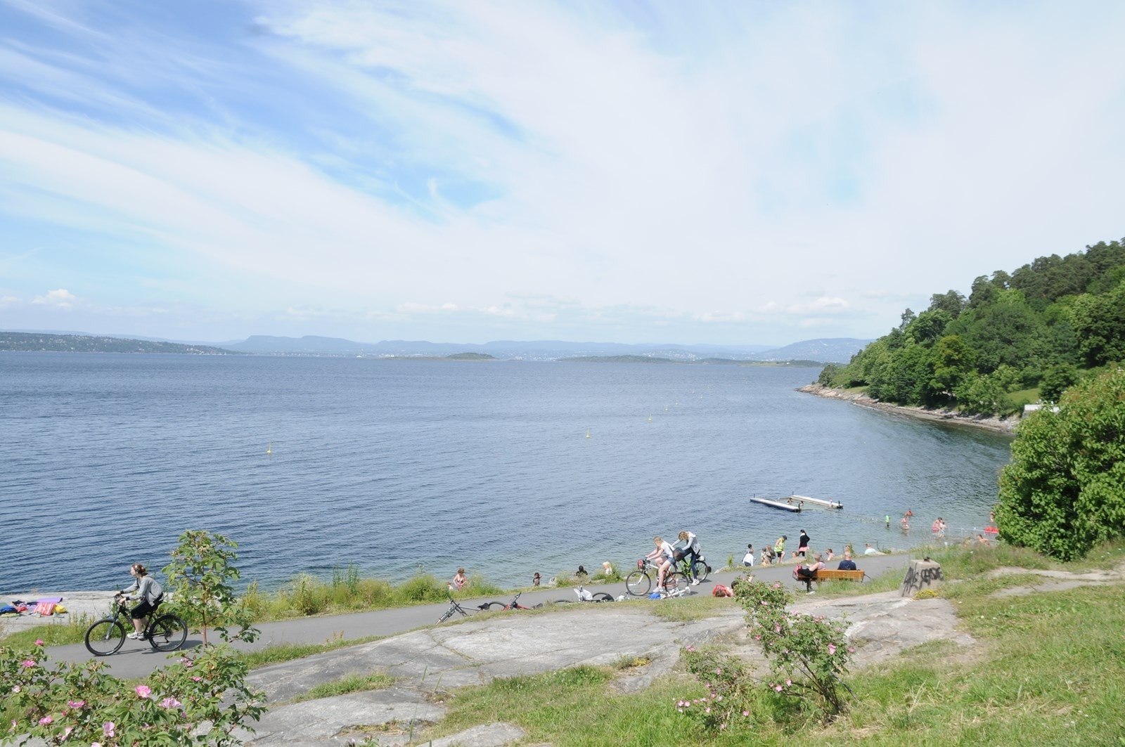 Hvervenbukta med bademuligheter. Galleribilde