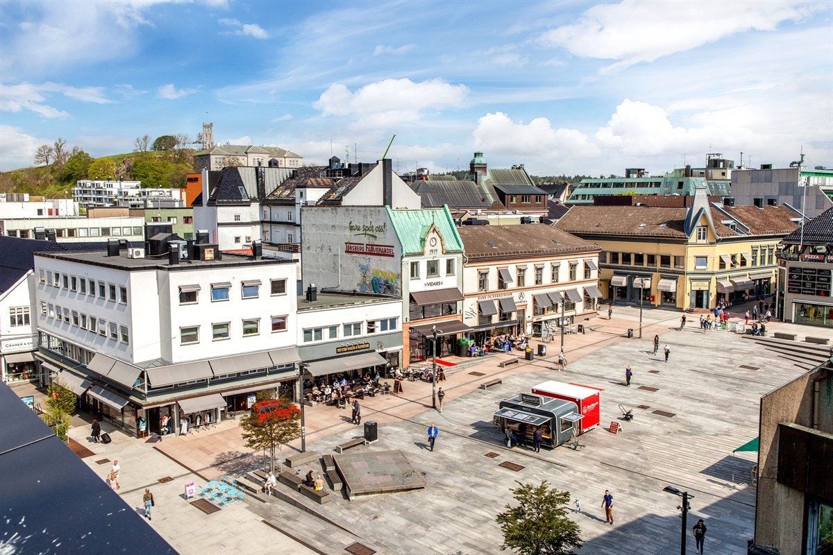 Nærområde; Tønsberg torv Galleribilde