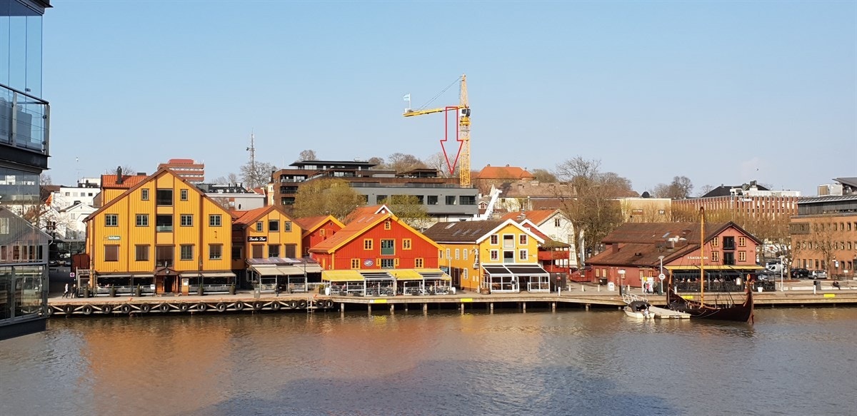 Foyntaket sin plassering sett fra Brygga Galleribilde