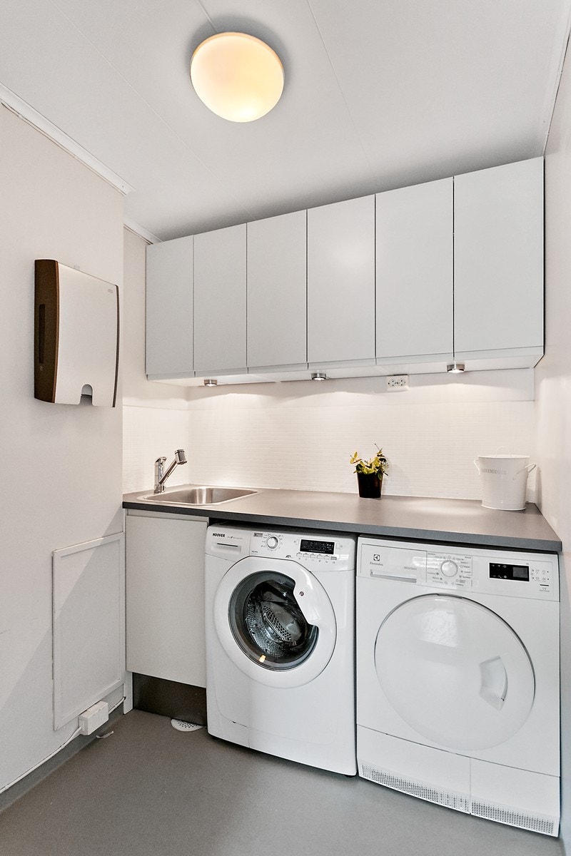 Vaskerom Galleribilde