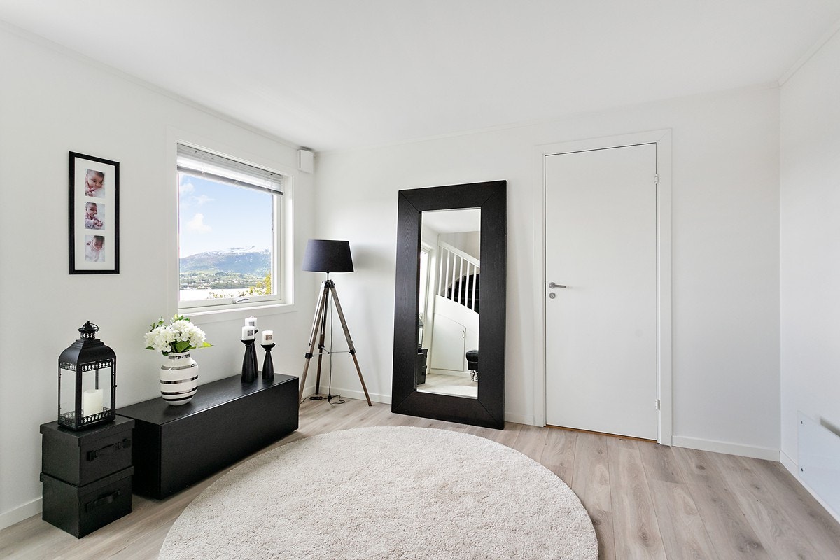 Kjellerstue Galleribilde