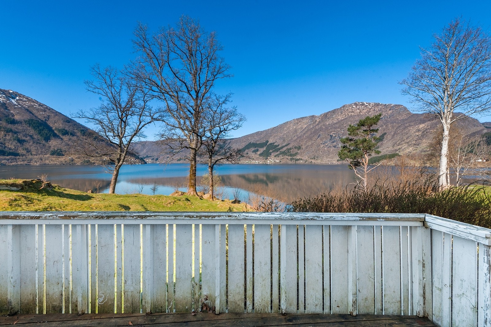 Utsikt fra styrerbolig Galleribilde