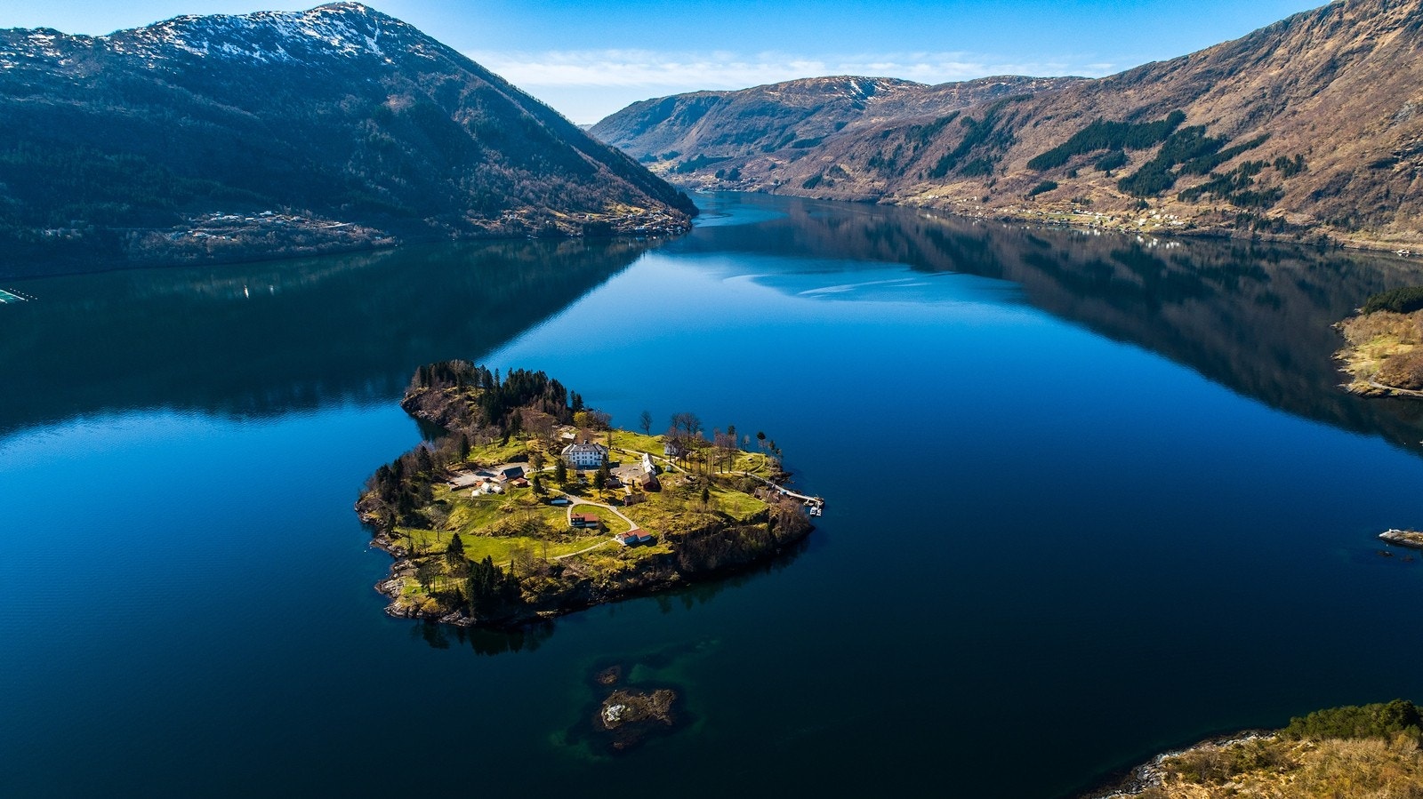 Ulvsnesøy Galleribilde