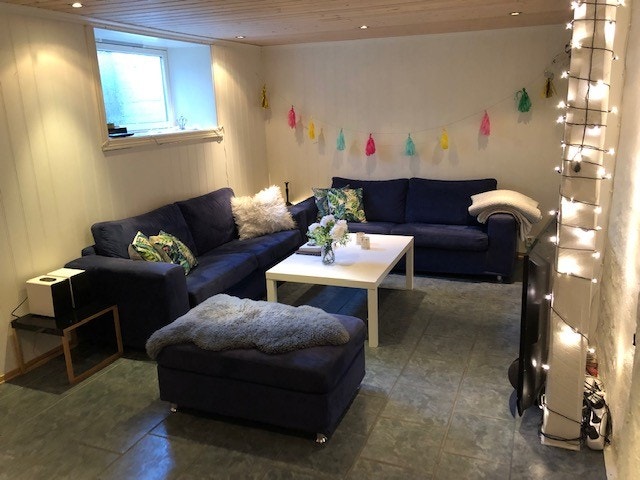 Kjellerstue Galleribilde