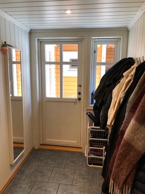 Gang ut mot terrasse Galleribilde