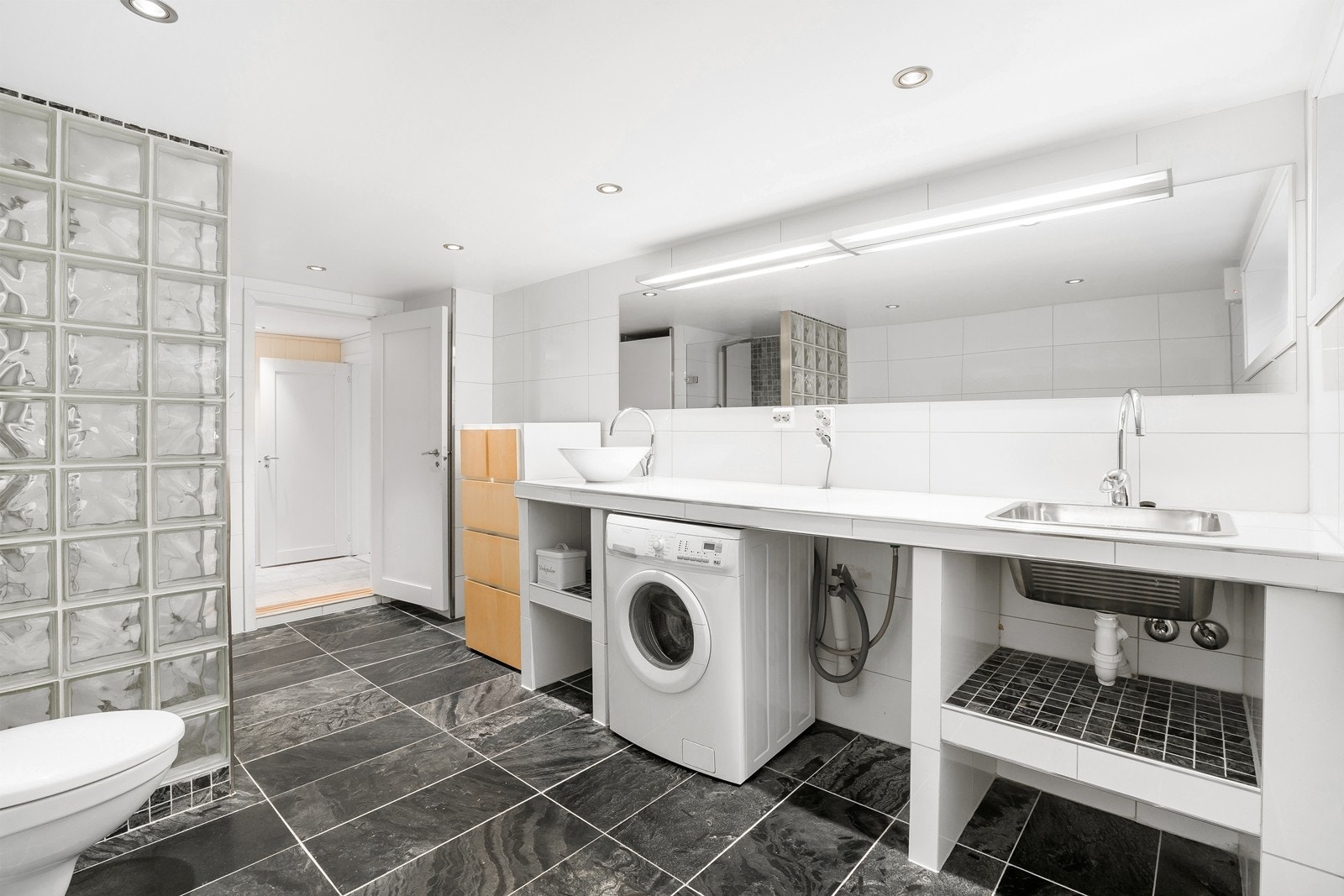 Baderom underetasje Galleribilde