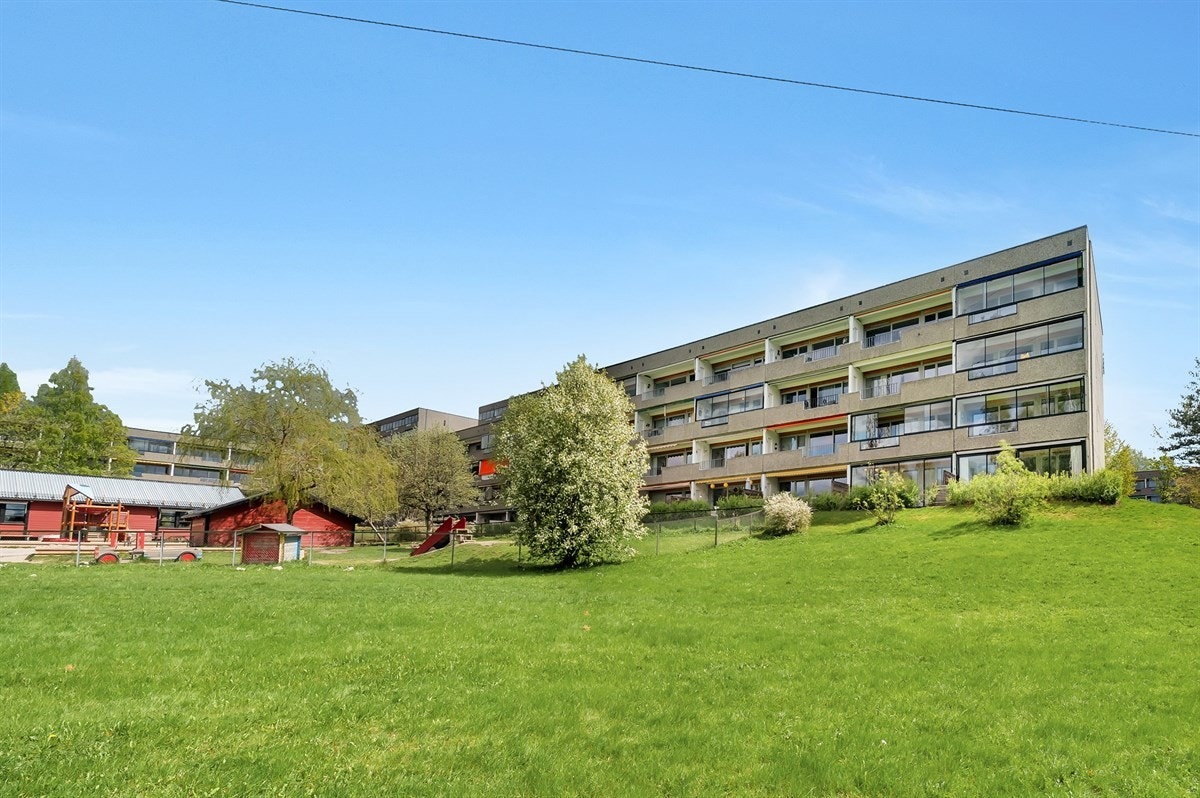 Blokkene er omringet av flotte grøntområder som kan benyttes av alle beboerne. Galleribilde