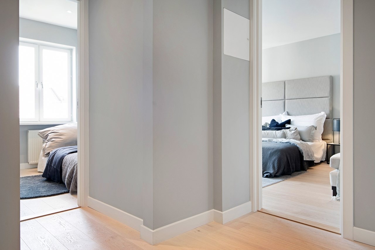 Hall med adkomst til 3 soverom Galleribilde