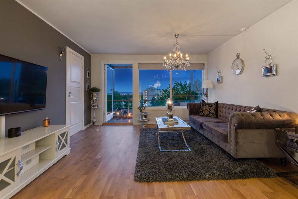 Velkommen på visning i Hovseterveien 96! Galleribilde