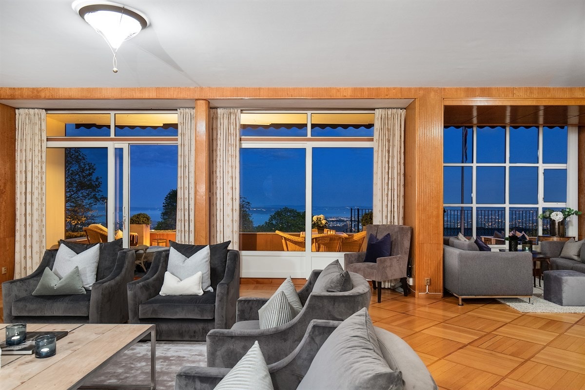 Fantastisk villaeiendom, tegnet av Arkitekt Knut Knutsen. Galleribilde