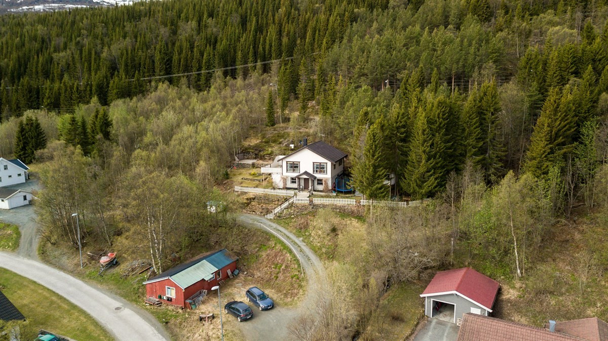 Eiendommen byr på perfekte oppvekstmuligheter