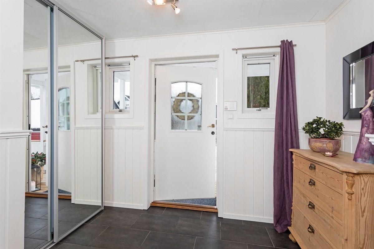 Entrèi 1.etg. Galleribilde