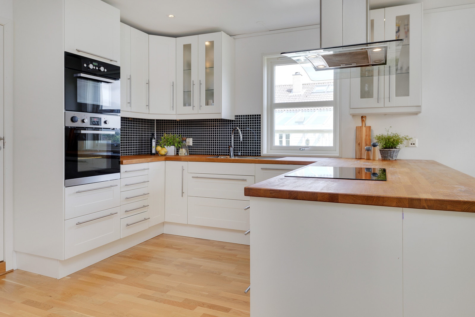 Kjøkken fra 2010 Galleribilde