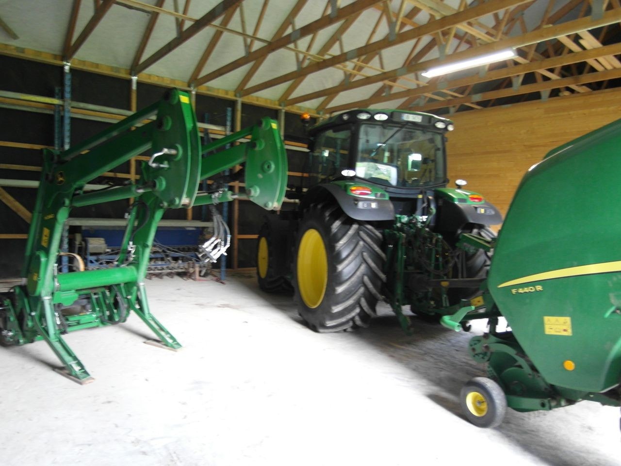 Maskingarasje Galleribilde