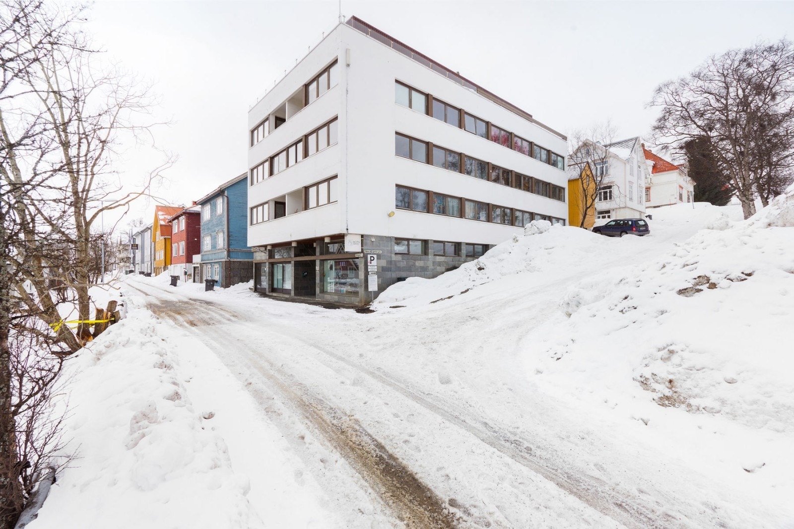 Sentral beliggenhet like ved sentrumskjerna av Tromsø Galleribilde