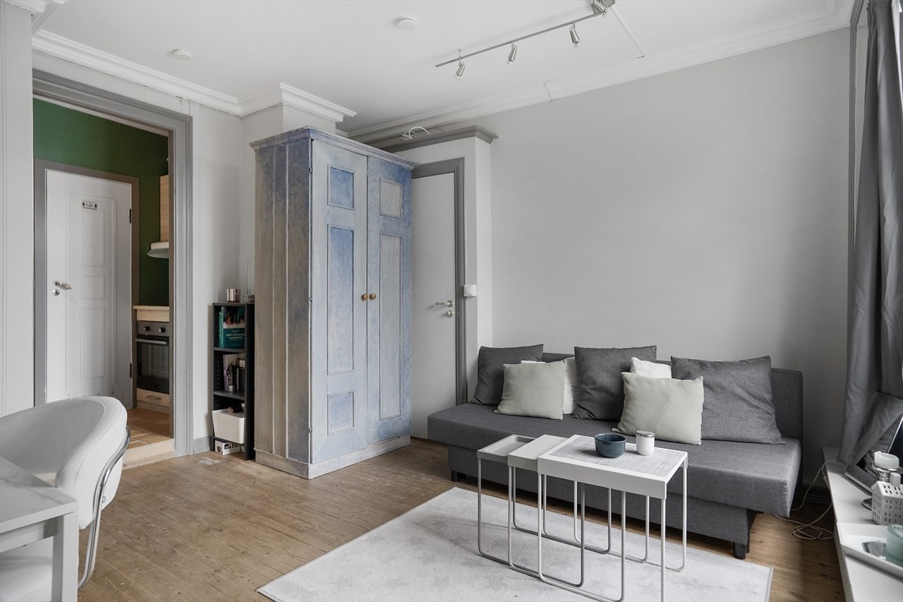 Perfekt for en student. Kjøkken, bad og oppholdsrom. Galleribilde