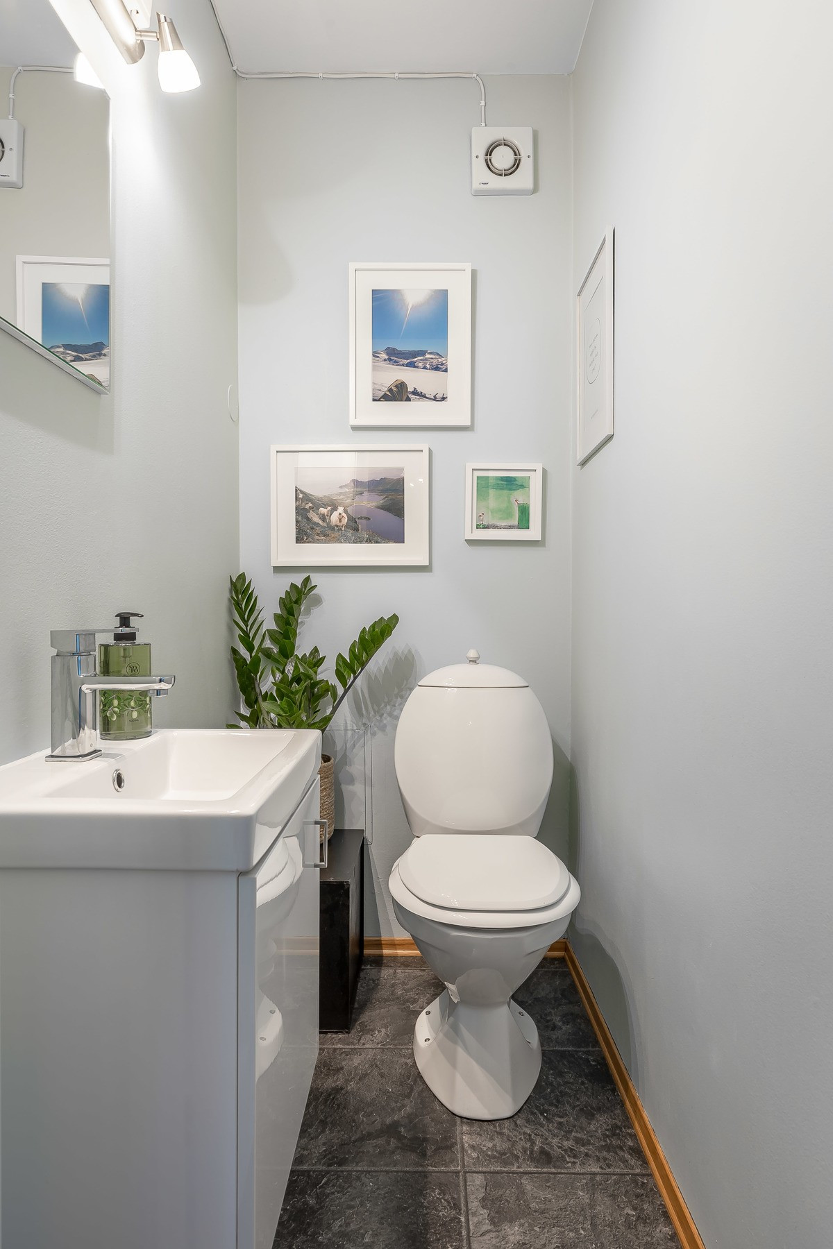 Eget wc-rom