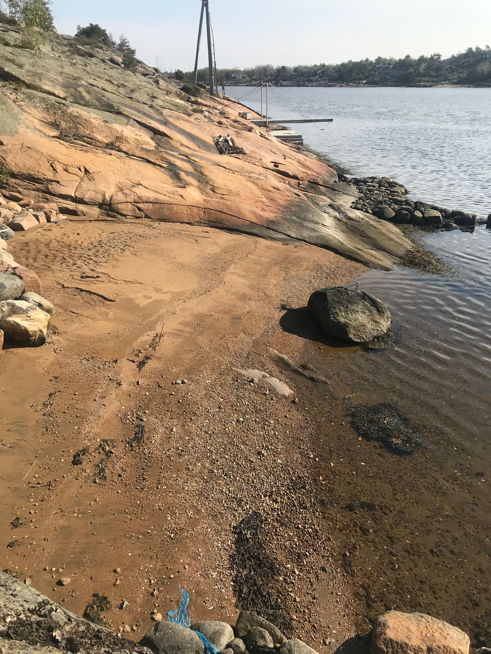 «Vår» strand 2) Galleribilde