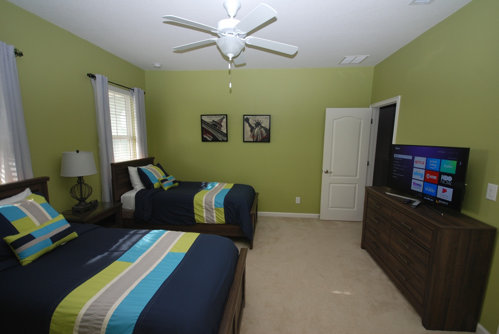 2 Twin senger Galleribilde