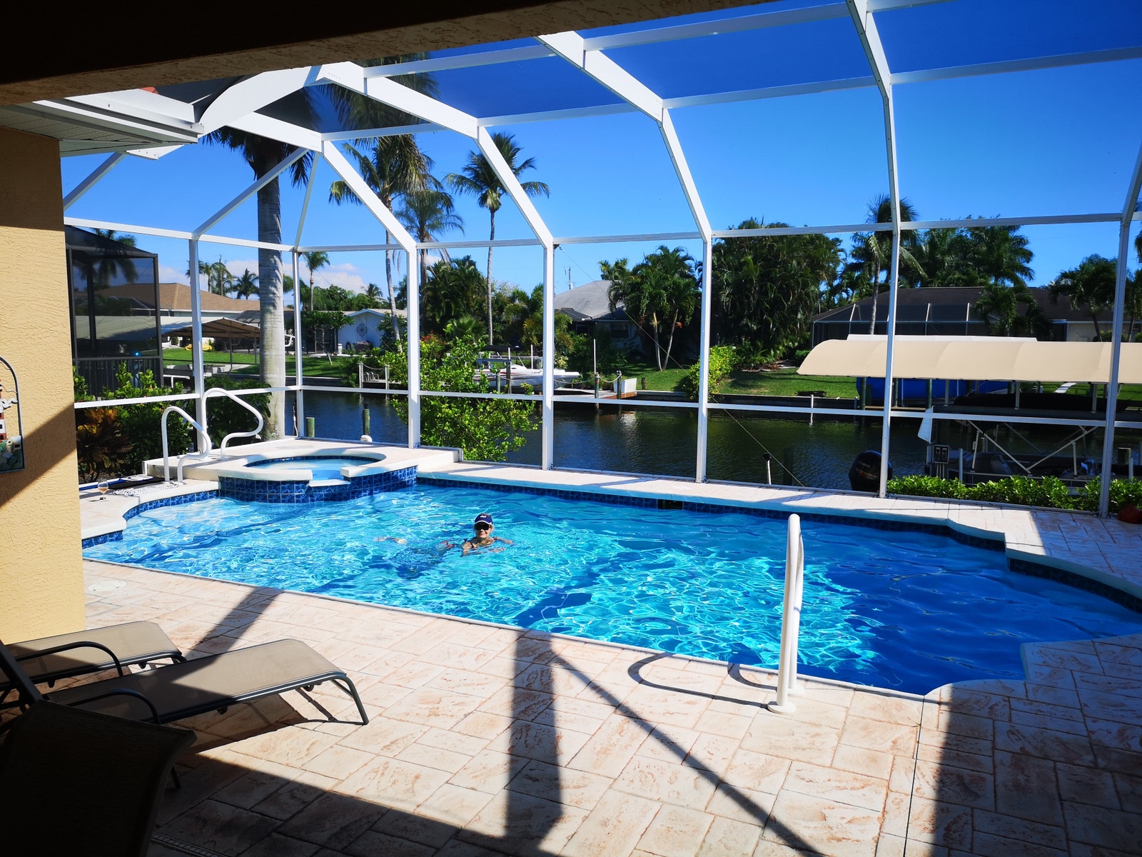 Basseng Galleribilde