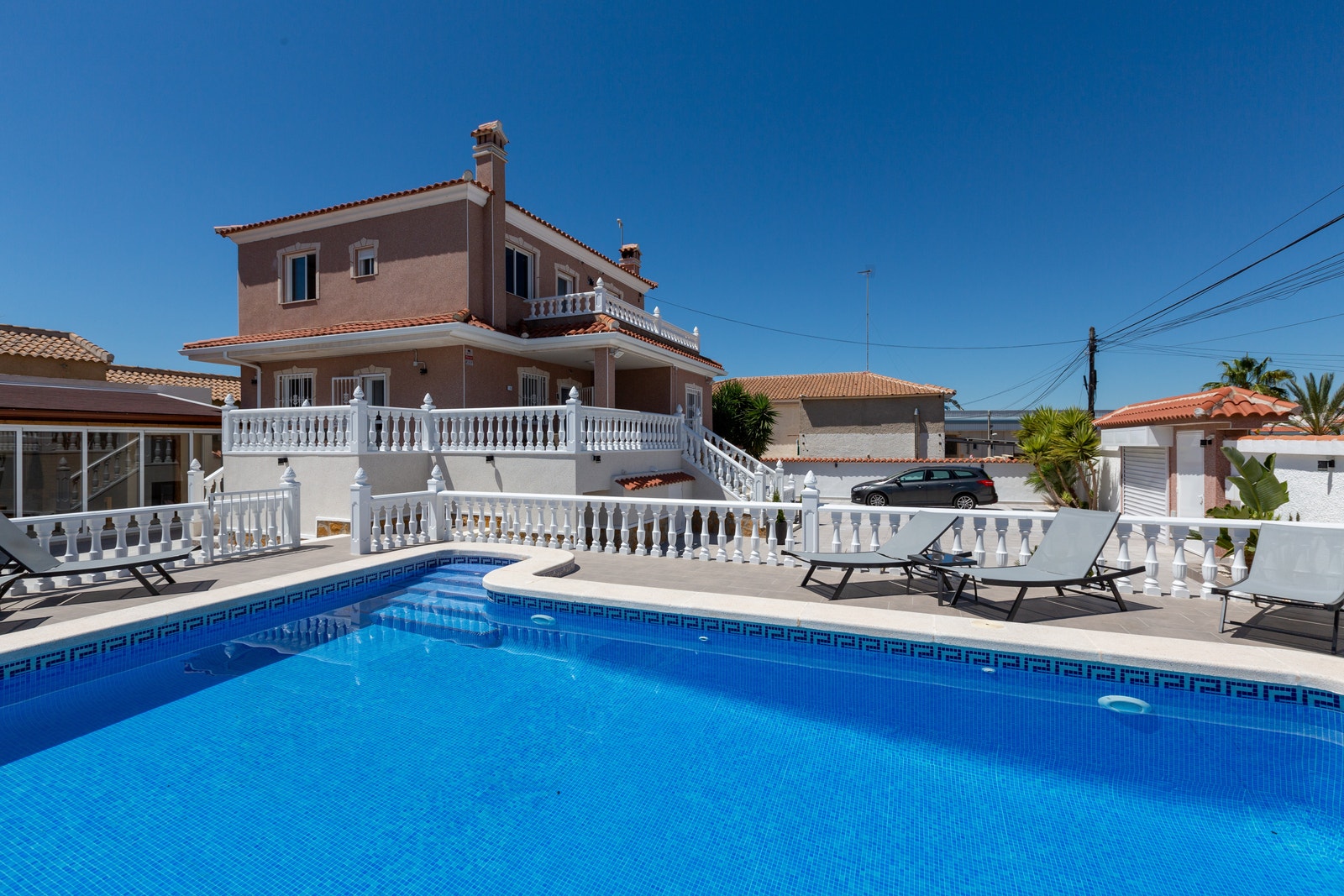 Basseng 8x4 meter Galleribilde