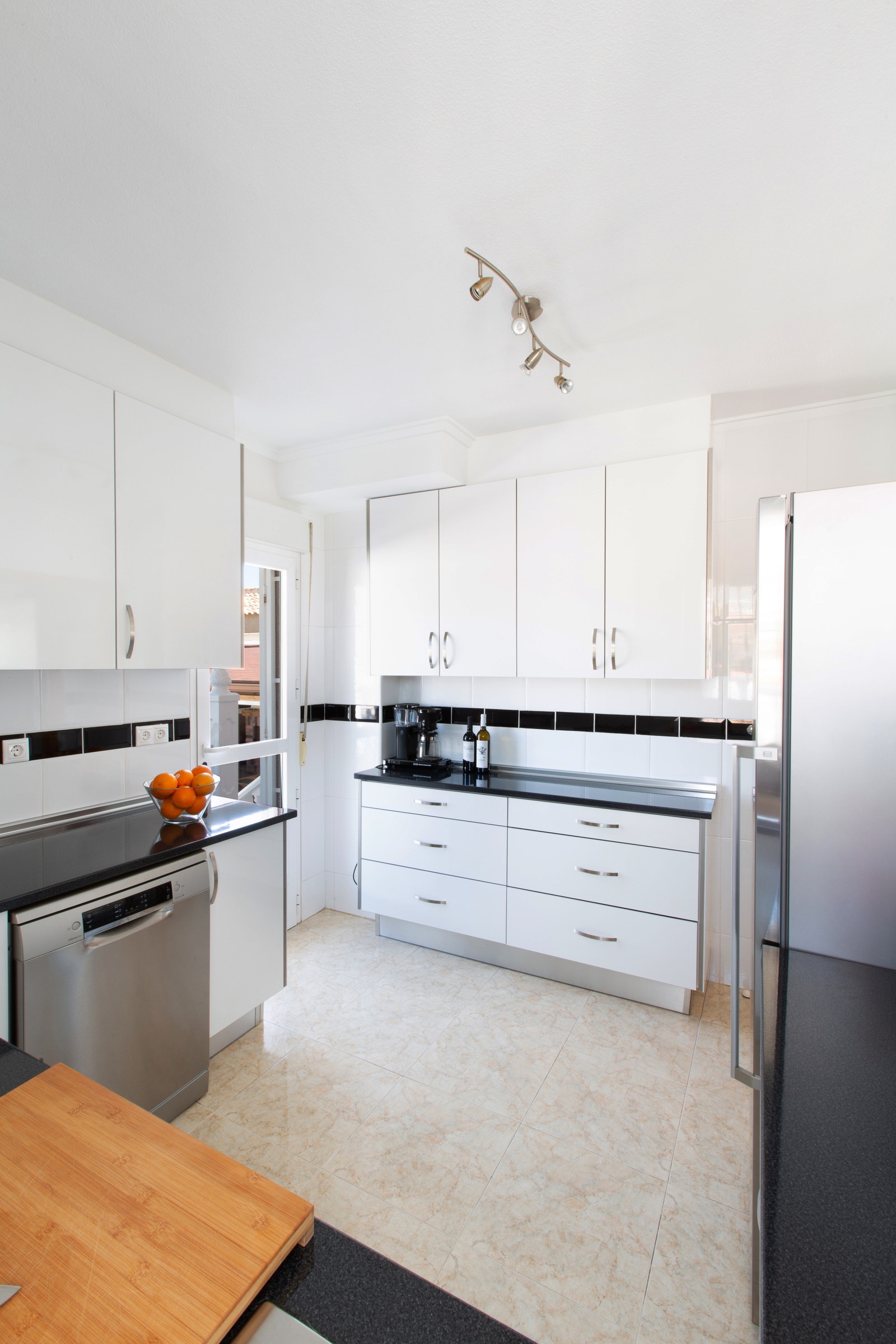 Kjøkken inne. Galleribilde