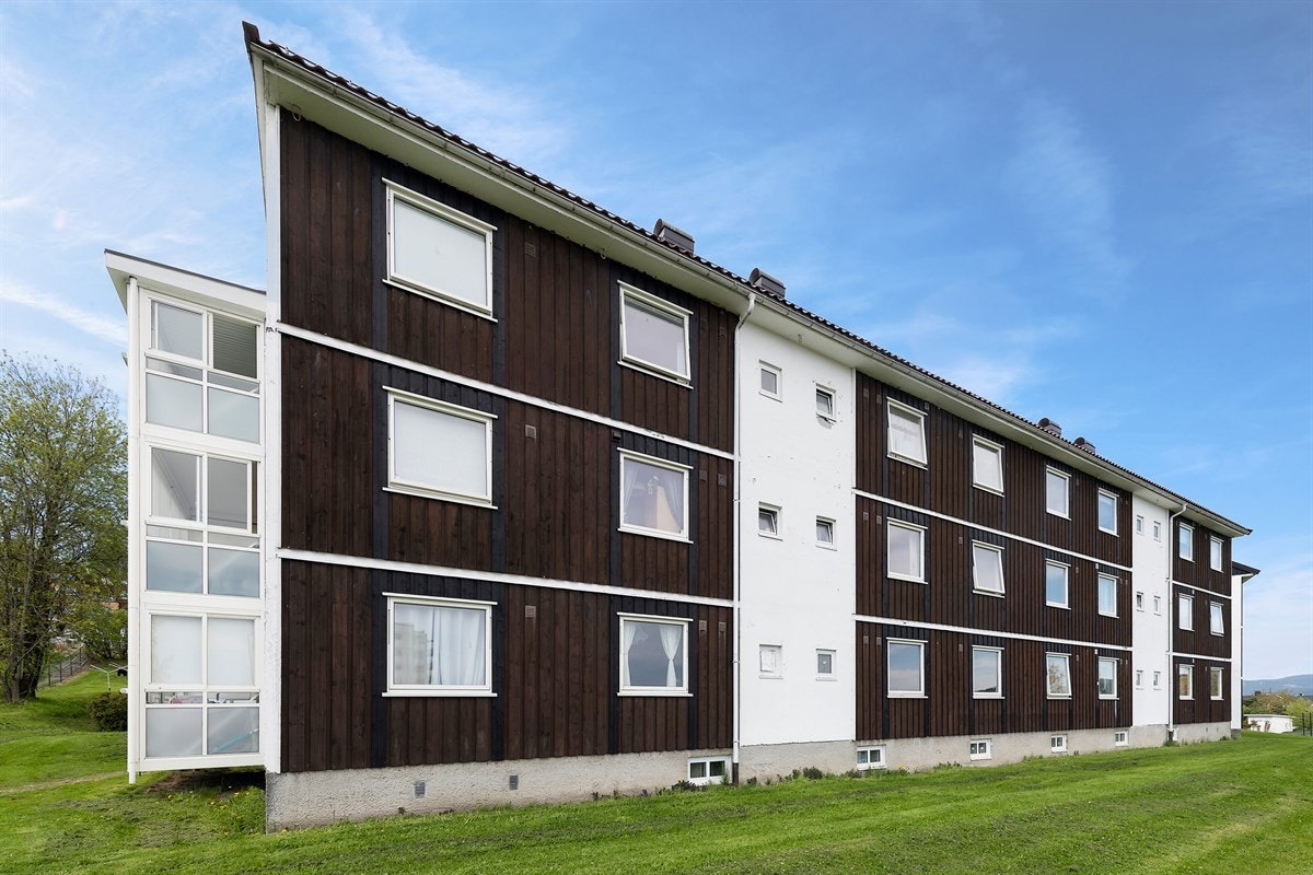 Nyere fasade. Galleribilde
