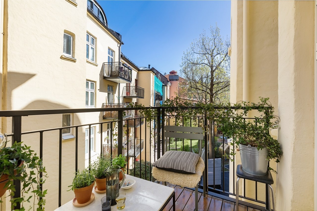 Her er det fin plass til balkongmøbler og grill. Galleribilde