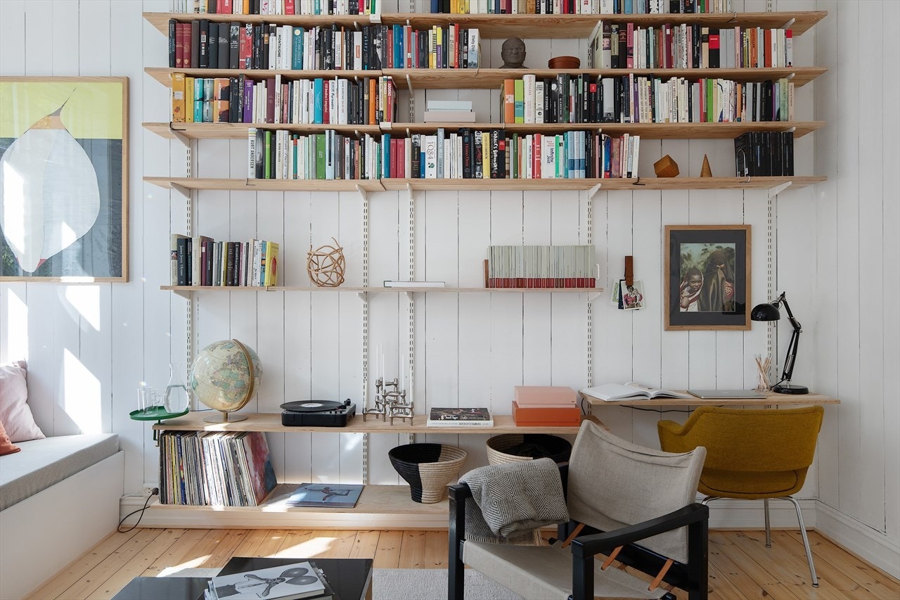 Du kan sette opp en lettvegg på det ene soverommet og få ett ekstra soverom hvis du ønsker dette Galleribilde