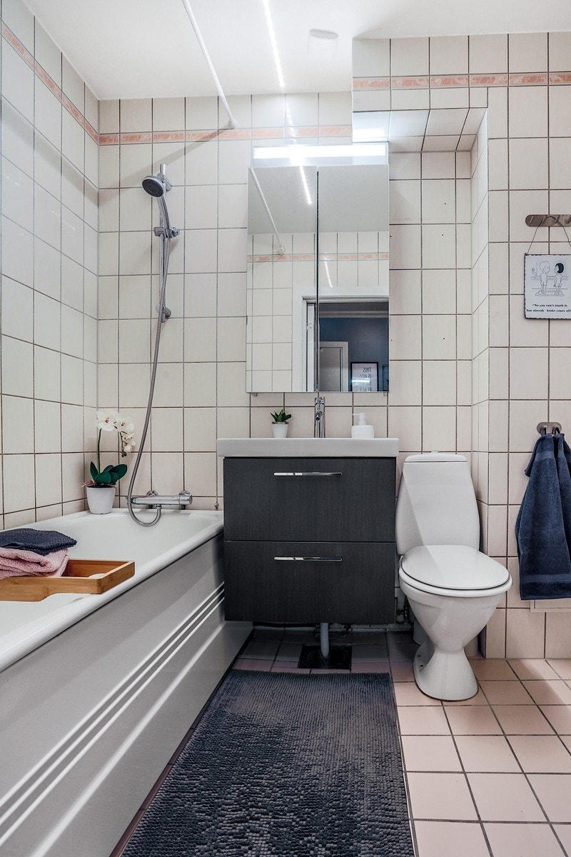 Badet har opplegg for både vaskemaskin og tørketrommel Galleribilde