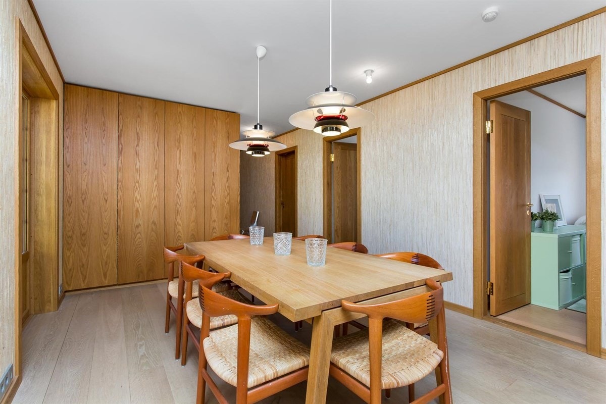 Fra spiseplassen ved kjøkkenet Galleribilde