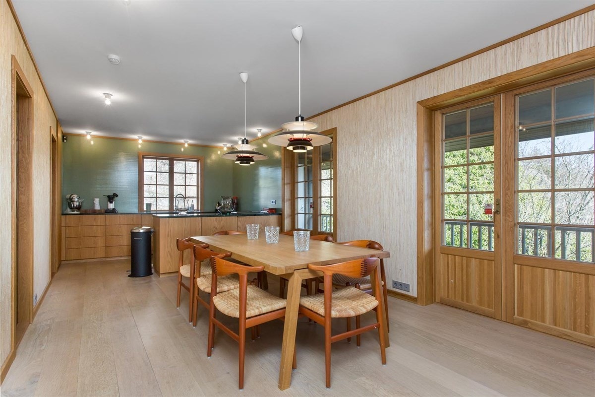 Fra spiseplassen ved kjøkkenet Galleribilde